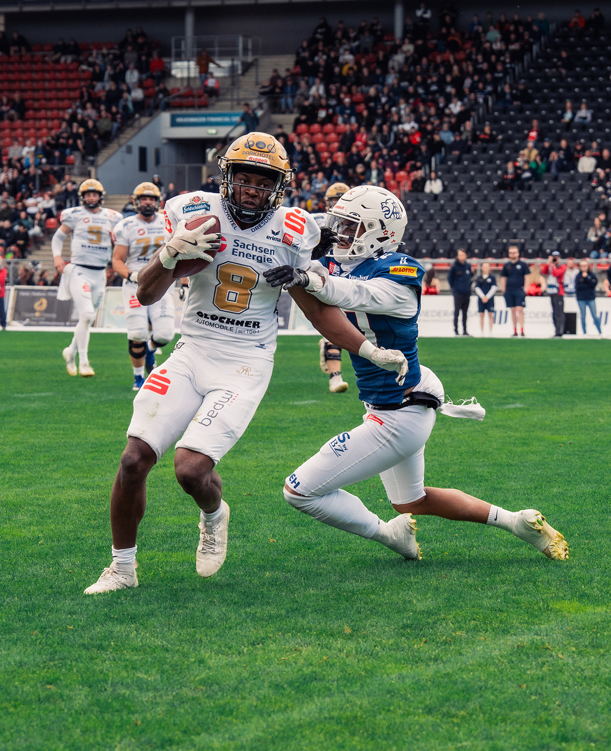 Lions vs Monarchs