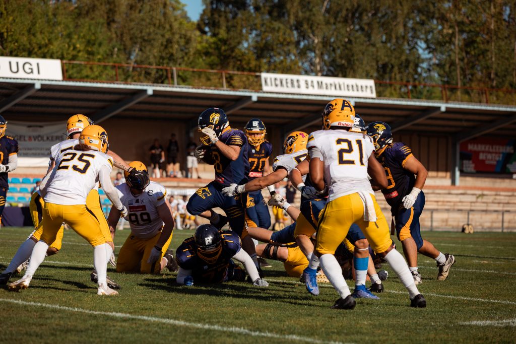 Runningback Andre Frohberg mit einem Laufspiel für die Leipzig Lions